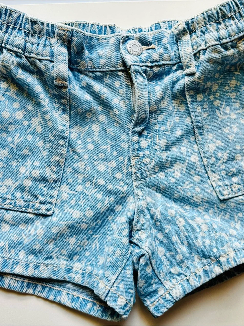 Old Navy Light Blue Floral Denim Girls Shorts